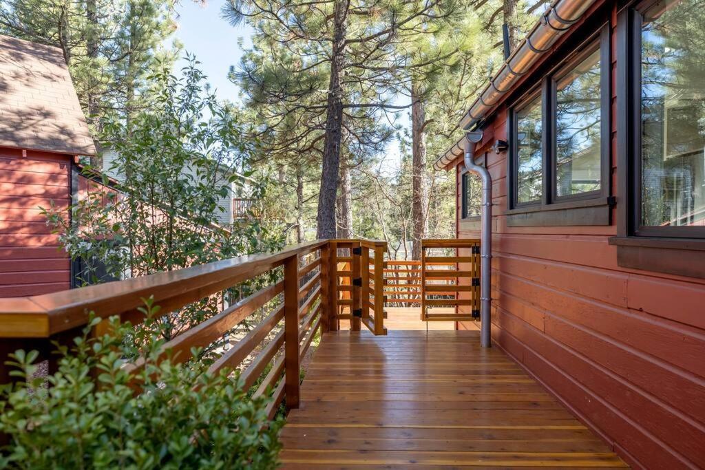 Sled-Ski Lakeside Village Cabin - Spa - Bbq - Firepit - Loft - Games Big Bear Lake Luaran gambar